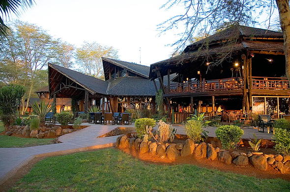 AMBOSELI NATIONAL PARK SAFARI LODGES & TENTED CAMPS
