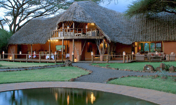 AMBOSELI NATIONAL PARK SAFARI LODGES & TENTED CAMPS