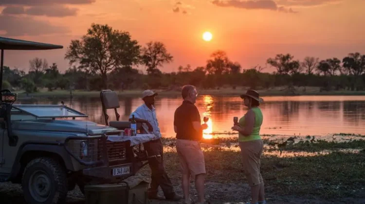 SUNDOWNER ON YOUR AFRICAN SAFARI Africa’s Famous Happy Hour