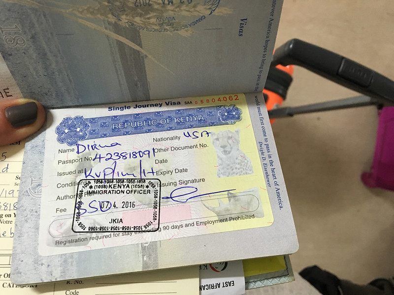 What are the visa requirements for tourist travelers to Kenya